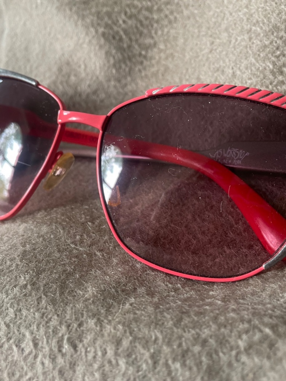 Betsy Johnson Gaga's Workshop Sunglasses - Picture 4 of 16